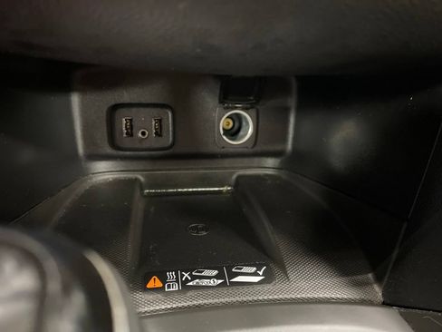 Used 2018 Chevrolet Equinox Premier FWD image 42