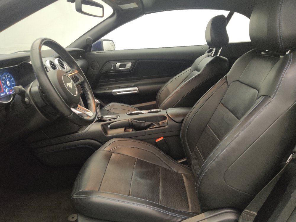 Used 2018 Ford Mustang Premium w/ Equipment Group 201A RWD image 17