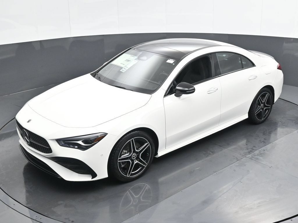 Used 2025 Mercedes-Benz CLA 250 4MATIC image 42