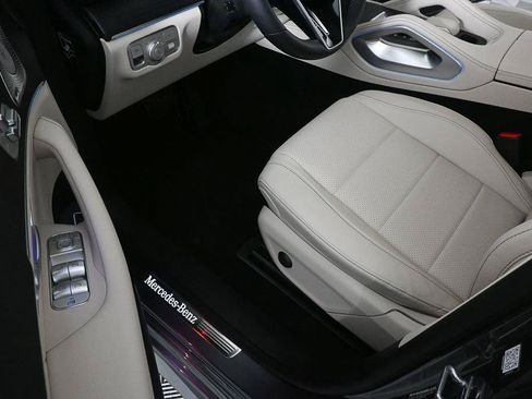 Certified 2026 Mercedes-Benz GLE 450 4MATIC image 7