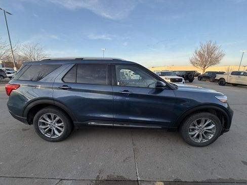 Used 2020 Ford Explorer Limited image 7