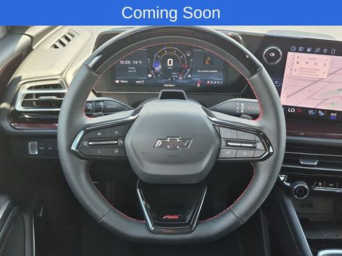 Used 2024 Chevrolet Traverse RS AWD/4WD image 24