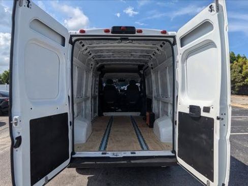 Used 2023 RAM ProMaster 2500 FWD image 16