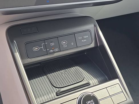 New 2026 Hyundai Kona SEL Premium FWD image 32