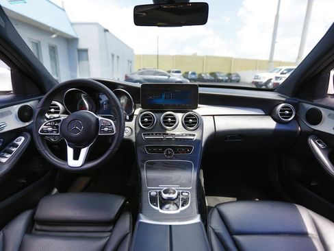Used 2019 Mercedes-Benz C 300 Sedan w/ Premium Package image 11