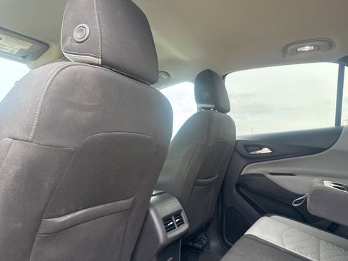 Used 2020 Chevrolet Equinox LT image 39