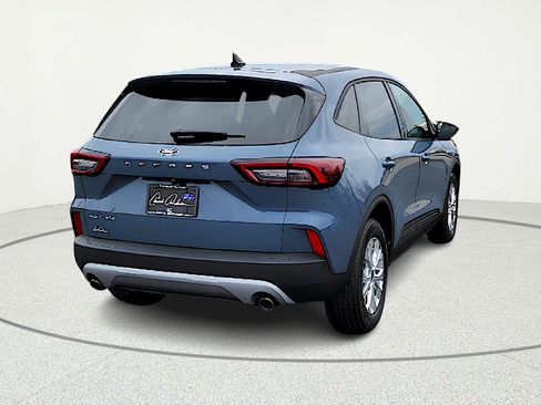 New 2026 Ford Escape Active w/ Cold Weather Package image 8