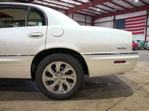 Used 2003 Buick Park Avenue Ultra FWD image 5