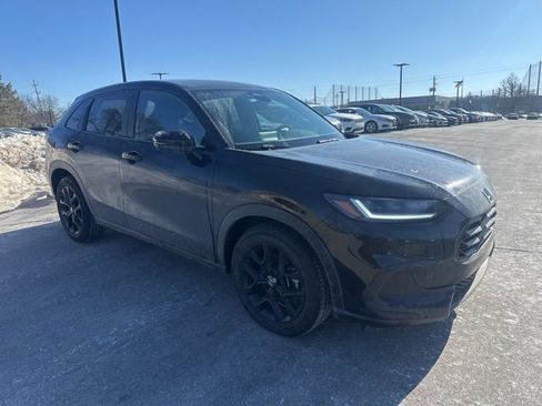 Used 2024 Honda HR-V Sport image 4