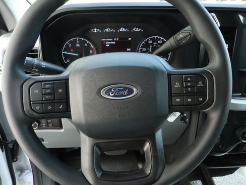 Used 2024 Ford F350 XL w/ XL Chrome Package image 12