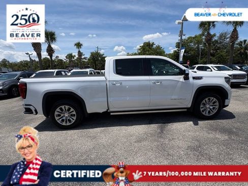 Used 2024 GMC Sierra 1500 Denali w/ Technology Package AWD/4WD image 7