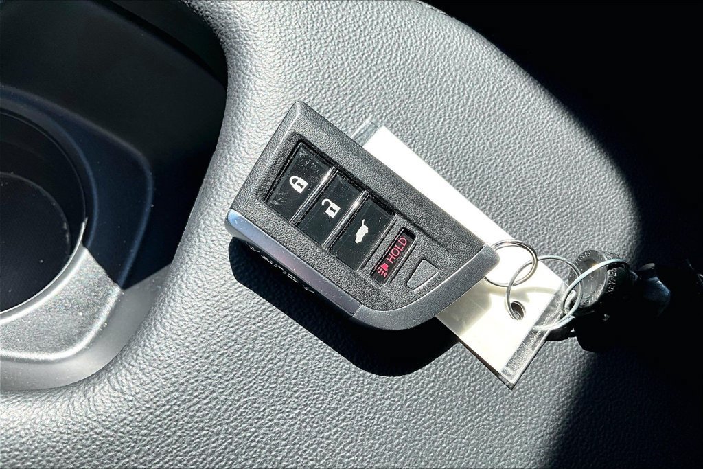 Used 2026 Acura Integra FWD image 12
