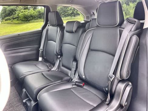 Used 2026 Honda Odyssey Elite image 14