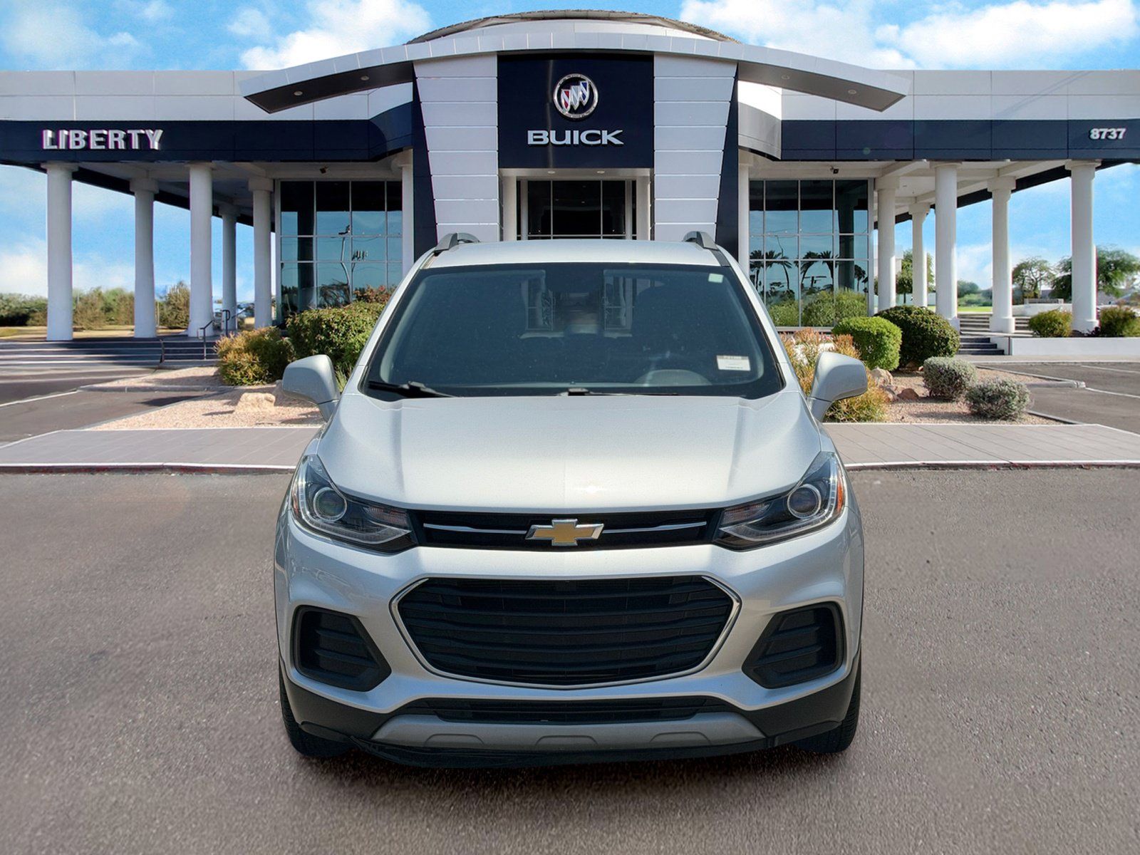 Used 2020 Chevrolet Trax LT w/ LT Convenience Package FWD image 8