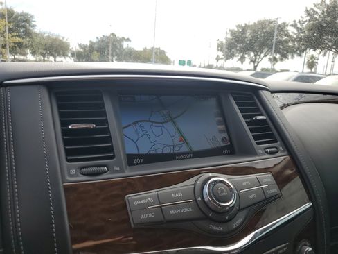 Used 2019 Nissan Armada Platinum w/ Captain's Chairs Package image 22