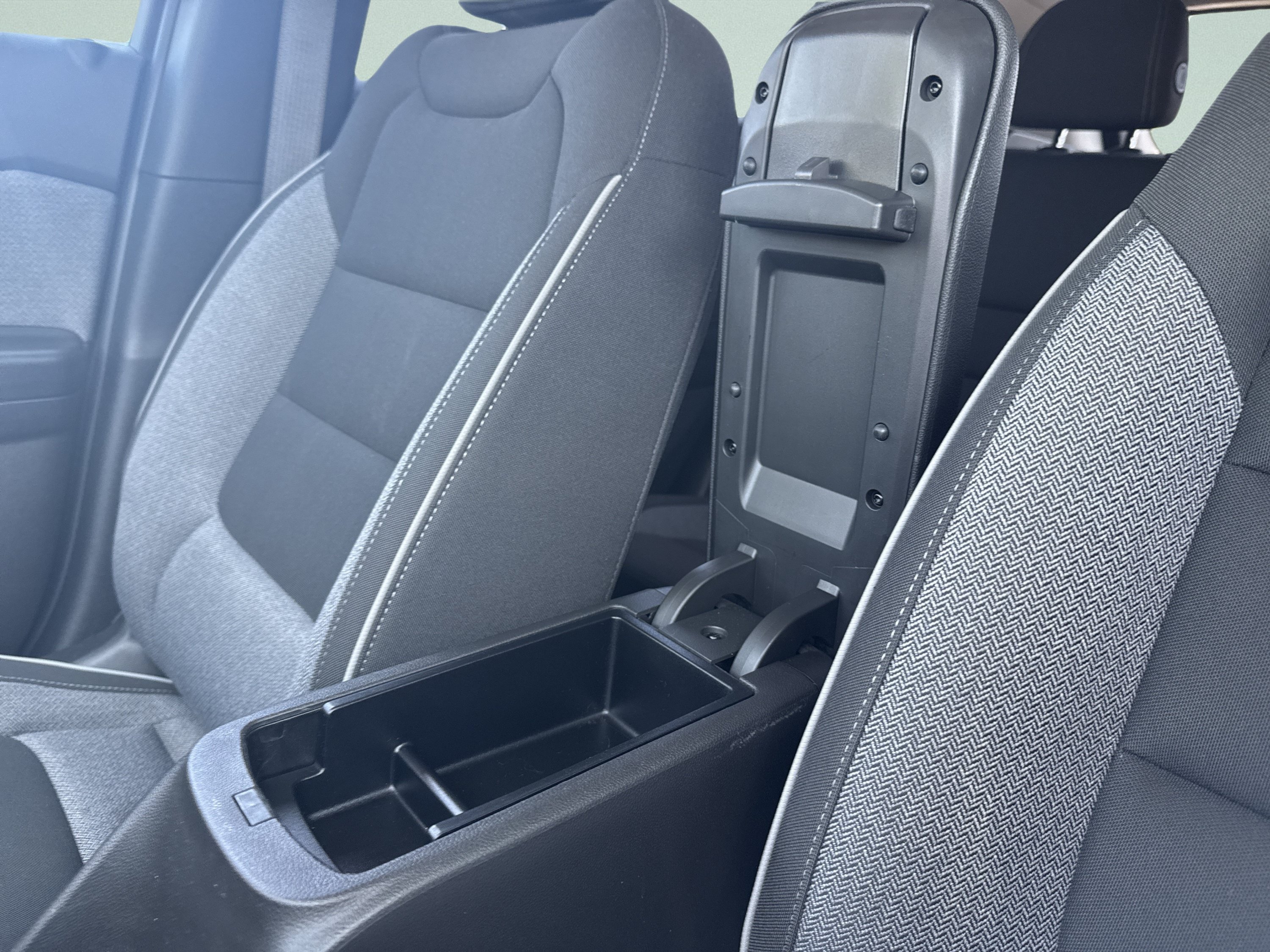 Used 2025 Chevrolet TrailBlazer LT AWD/4WD image 20