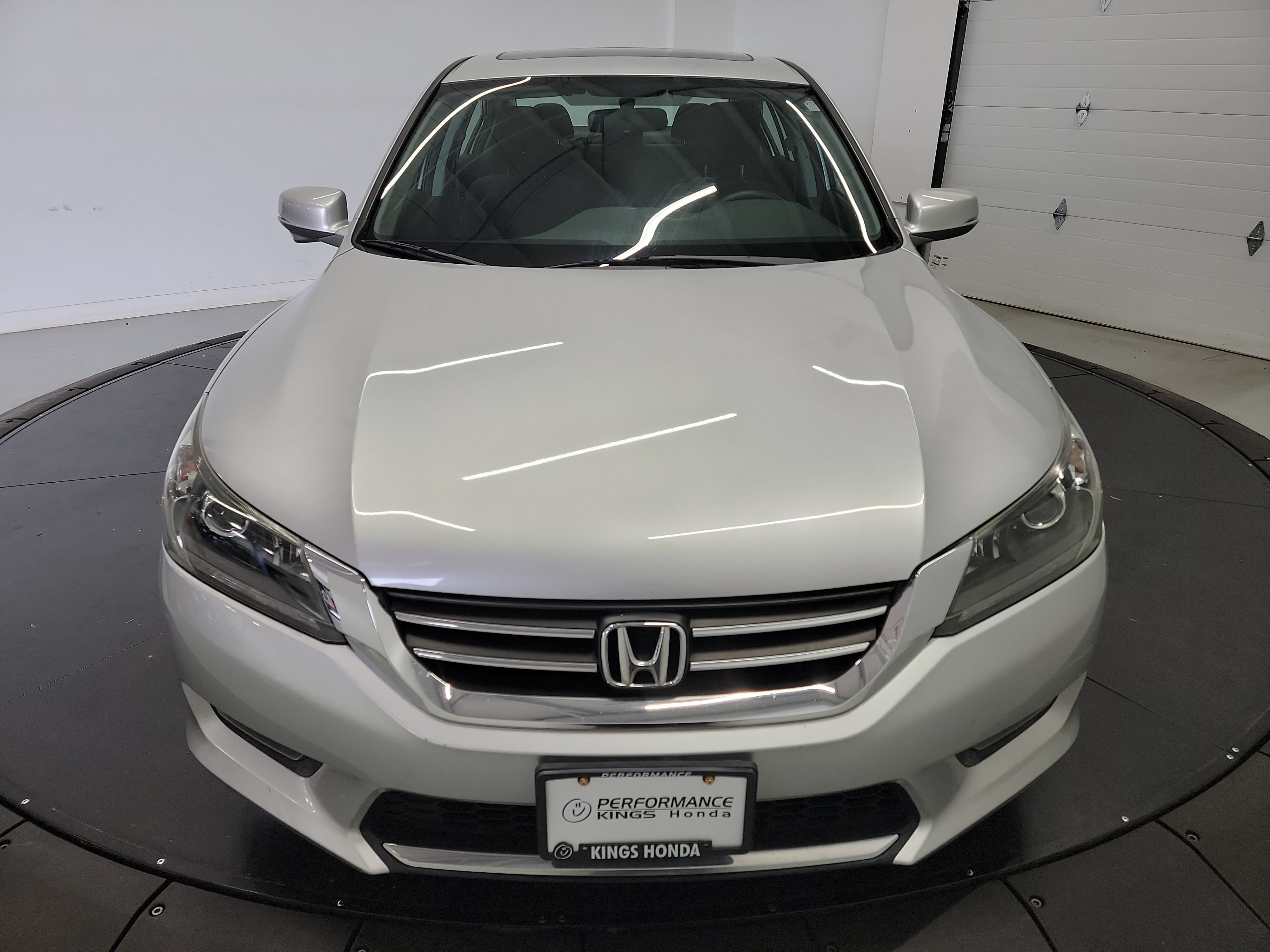 Used 2015 Honda Accord EX image 2