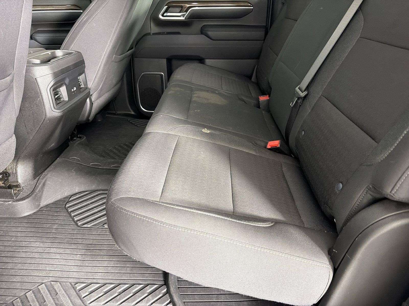 Used 2024 Chevrolet Silverado 2500 LT AWD/4WD image 18