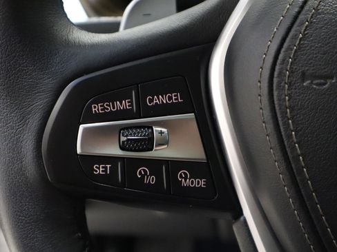 Used 2025 BMW X5 xDrive40i w/ Premium Package AWD/4WD image 30