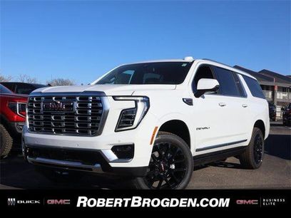 New 2026 GMC Yukon XL Denali w/ Sun & Power Step Package