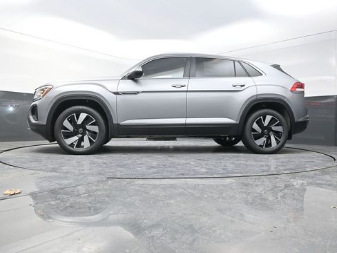 New 2026 Volkswagen Atlas Cross Sport SEL AWD/4WD image 24