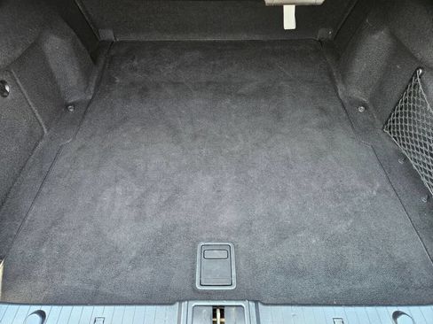 Used 2008 Mercedes-Benz E 350 4MATIC Sedan image 9