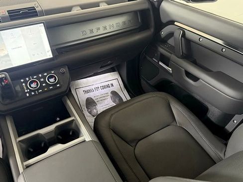 New 2025 Land Rover Defender 110 V8 image 28