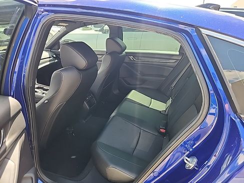 Used 2021 Honda Accord Sport image 3