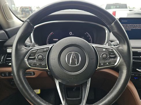 Used 2024 Acura MDX SH-AWD w/ Advance Package image 6