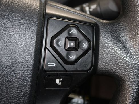Used 2020 Toyota Tacoma SR w/ SR Convenience Package RWD image 37