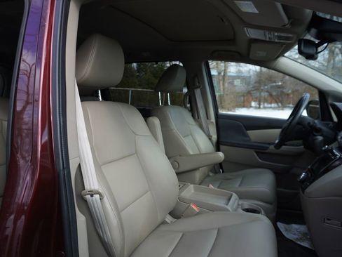 Used 2016 Honda Odyssey EX-L image 8