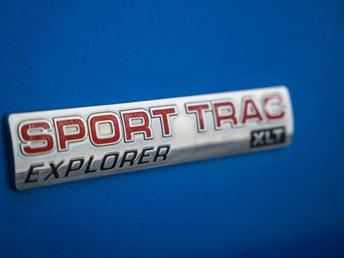 Used 2010 Ford Explorer Sport Trac XLT RWD image 10