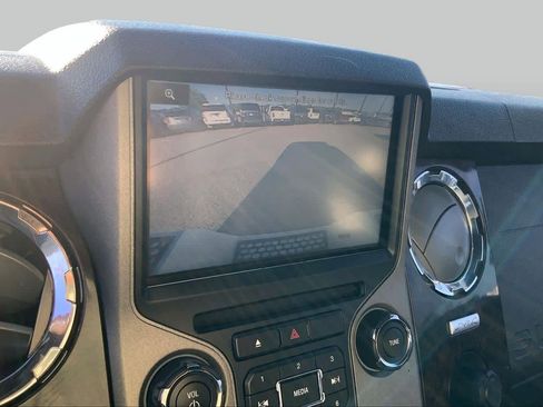 Used 2015 Ford F250 Platinum AWD/4WD image 28