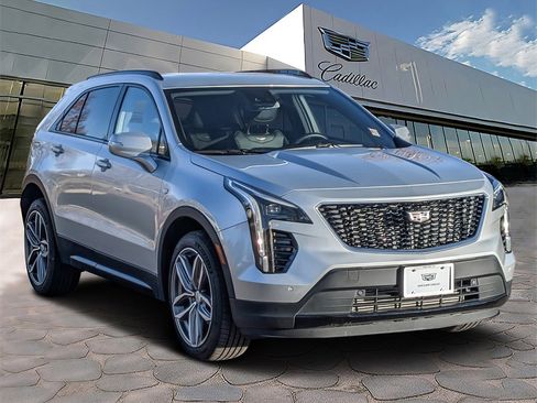 Used 2021 Cadillac XT4 Sport w/ Cold Weather Package image 5