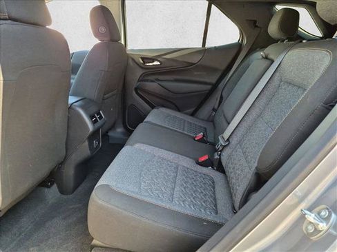 Certified 2024 Chevrolet Equinox LT FWD image 18