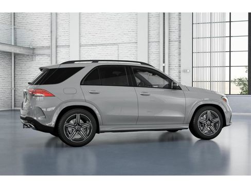 New 2026 Mercedes-Benz GLE 580 4MATIC image 19