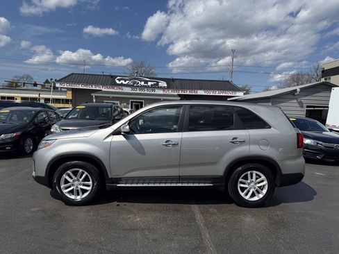 Used 2014 Kia Sorento LX AWD/4WD image 5