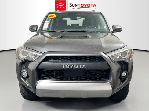 Used 2023 Toyota 4Runner TRD Off-Road Premium w/ Moonroof Package AWD/4WD image 9