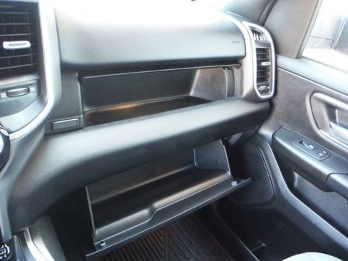 Used 2023 RAM 1500 Big Horn AWD/4WD image 47