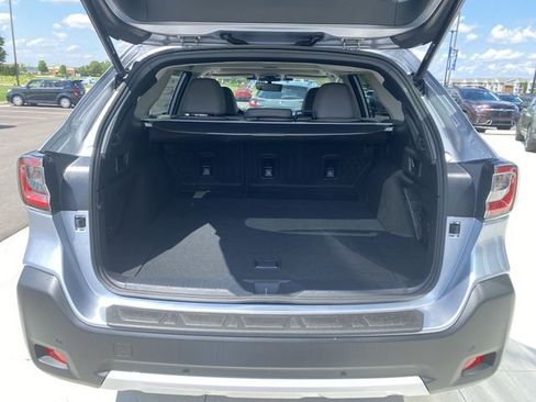 Used 2024 Subaru Outback Limited AWD/4WD image 15