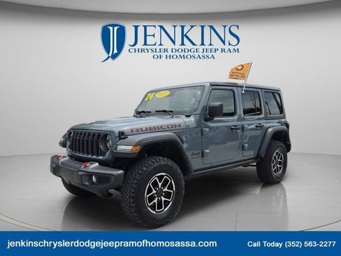 Used 2024 Jeep Wrangler Unlimited Rubicon AWD/4WD image 10