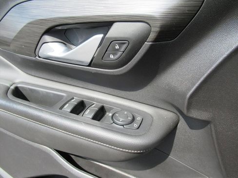 Certified 2024 GMC Terrain SLE w/ Driver Convenience Package image 19