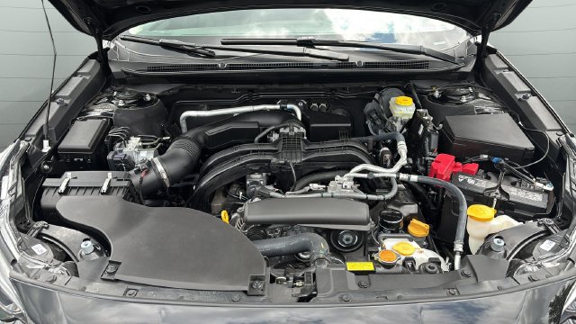 Used 2025 Subaru Outback Onyx Edition AWD/4WD image 18