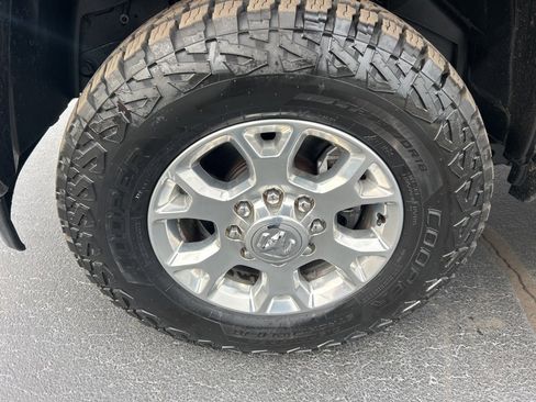 Used 2022 RAM 2500 Laramie w/ Protection Group image 26