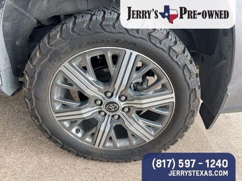 Used 2024 Toyota Sequoia Capstone AWD/4WD image 6