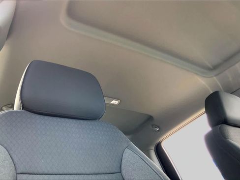 Used 2024 Chevrolet Silverado 1500 LT AWD/4WD image 14