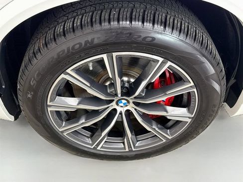 Used 2026 BMW X5 xDrive50e w/ Executive Package AWD/4WD image 33