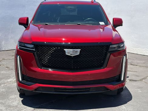 Certified 2023 Cadillac Escalade ESV Sport w/ LPO, ONYX Package AWD/4WD image 5