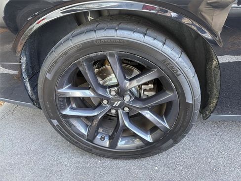 Used 2021 Dodge Challenger R/T w/ Blacktop Package RWD image 9