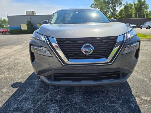 Used 2021 Nissan Rogue SV w/ Premium Package AWD/4WD image 11